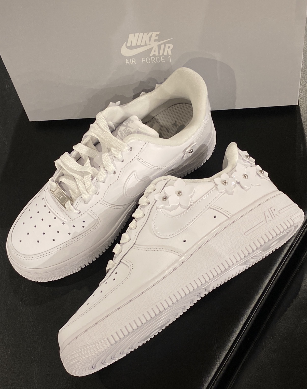 女鞋 NIKE W AIR FORCE 1 '07 AF1 白色 小花 花朵 立體 皮革 休閒鞋【IR8637-100】AF1 WAF1