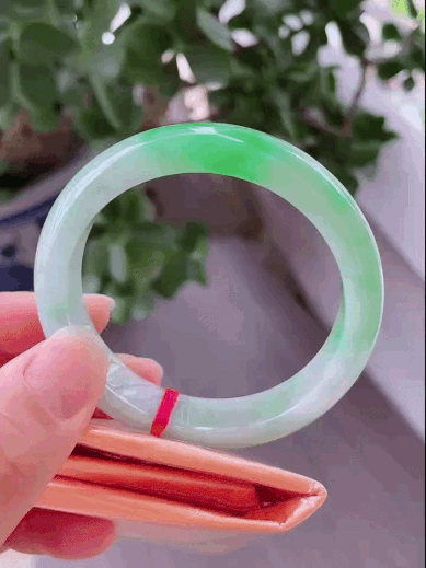 6225840 56mm冰飄綠正圈翡翠手鐲 (54-56)