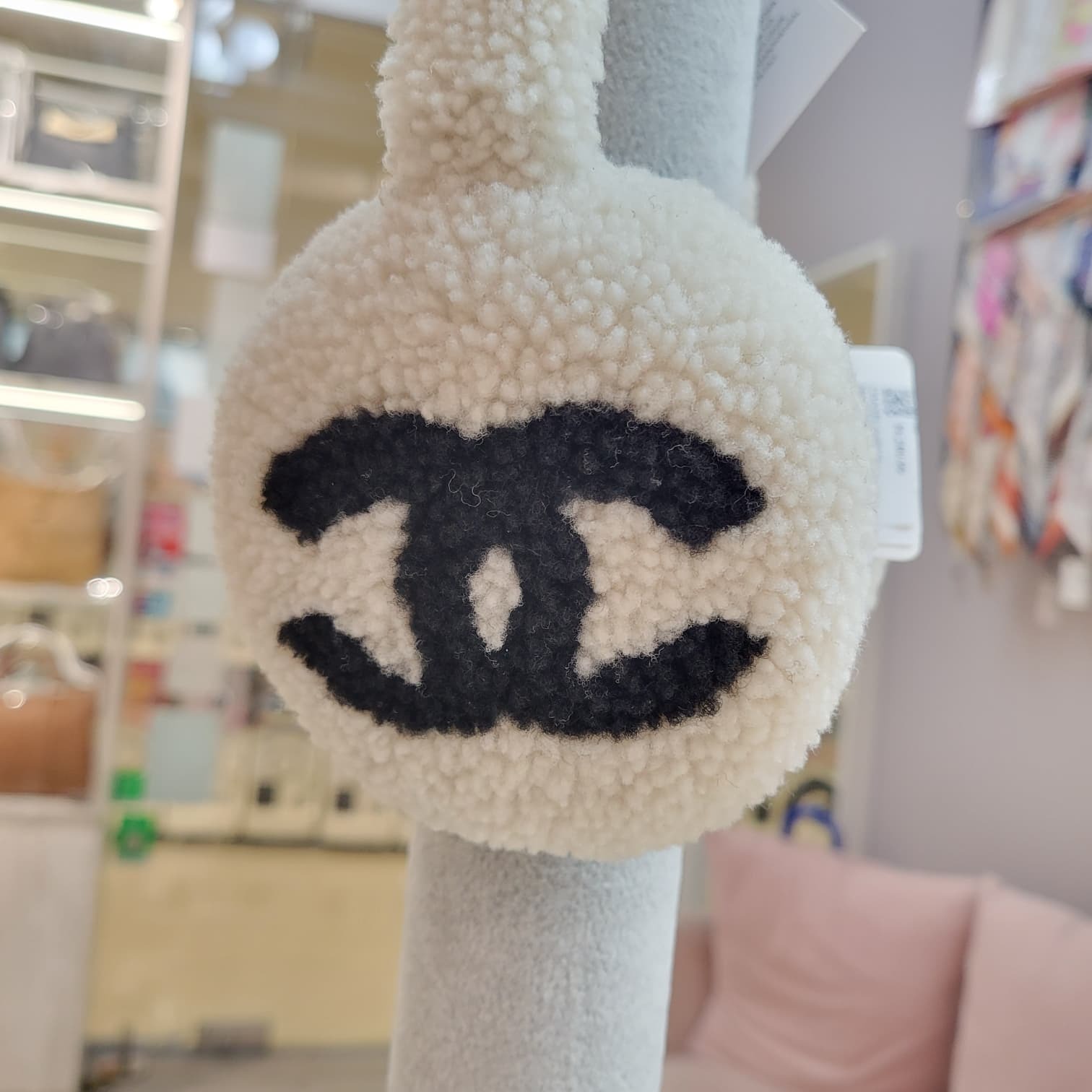 CHANEL AAB262 HEADWEAR WHITE/BLACK (EARMUFF)耳罩