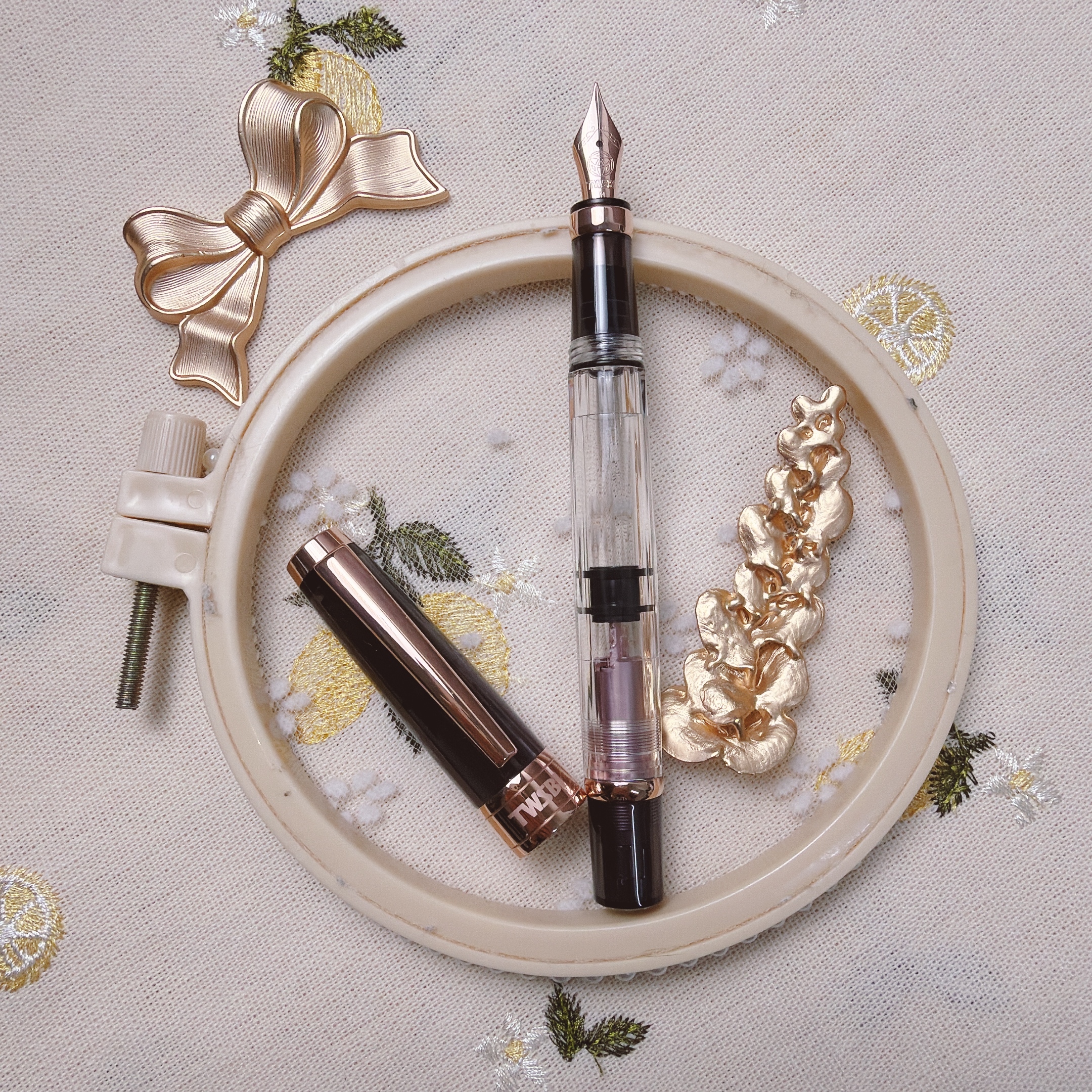 三文堂 TWSBI｜鑽石 580 透黑玫瑰金 活塞鋼筆