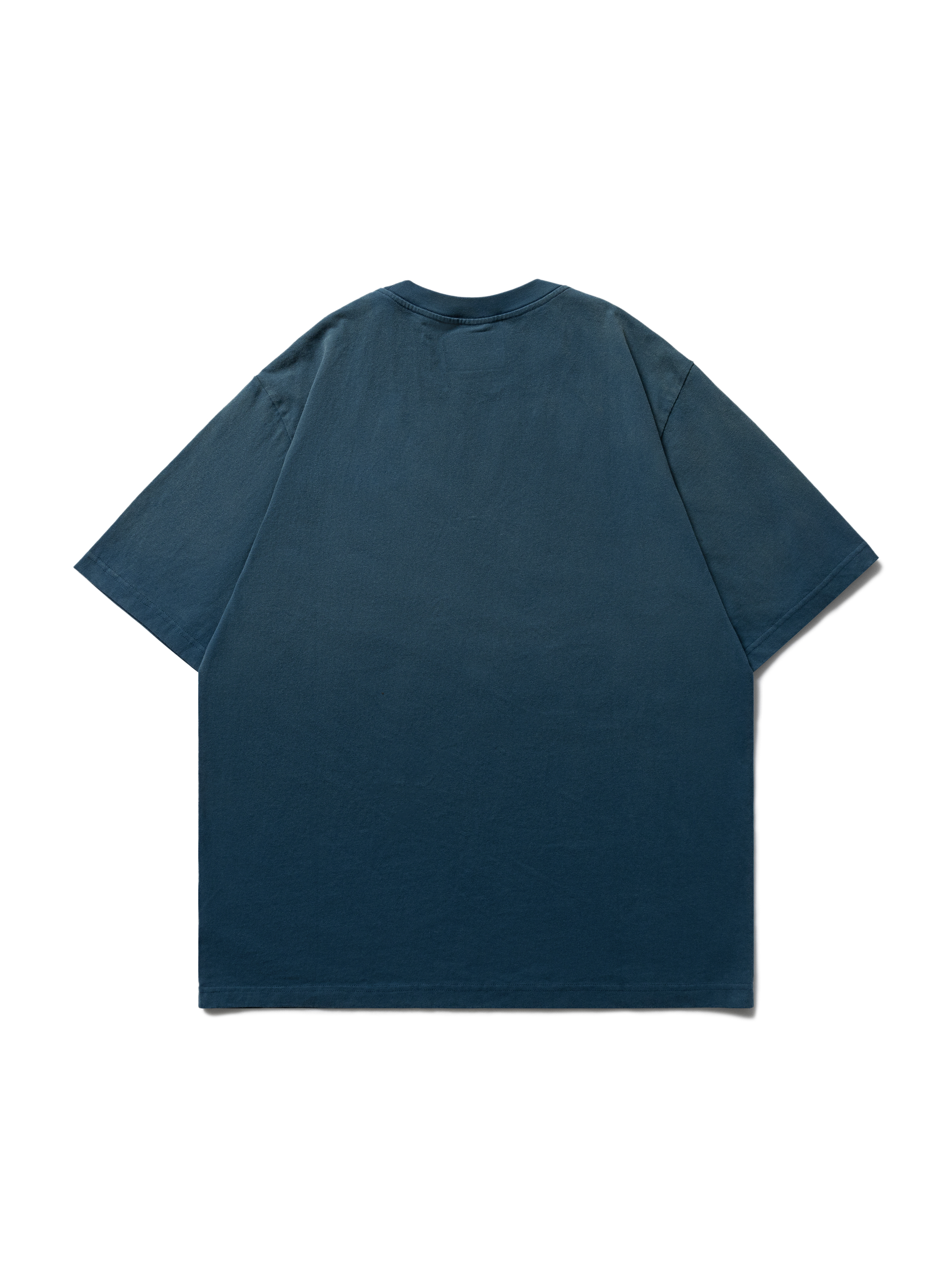 SCENE (EMB) POCKET WASHED TEE // BLU