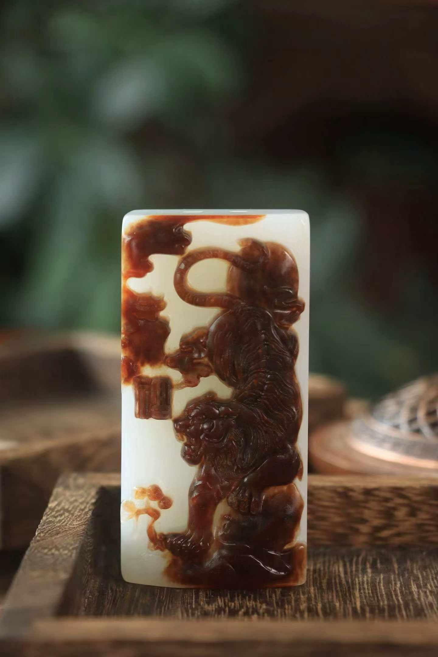 和田玉籽料虎嘯山河,天然和田玉軟玉