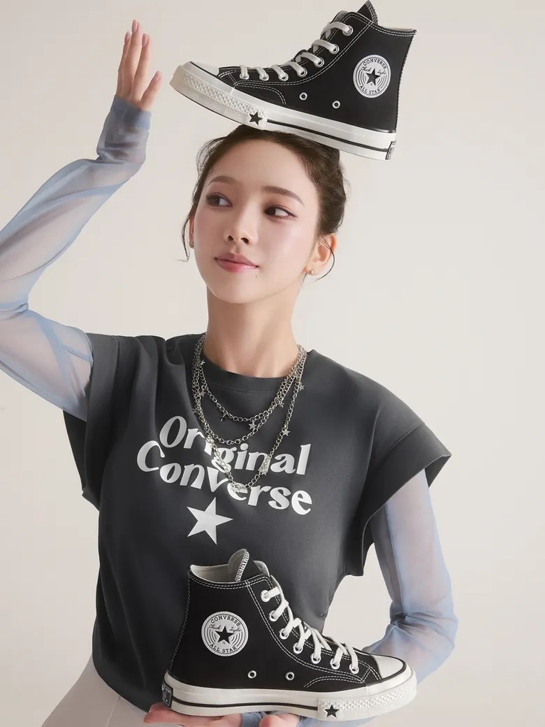 CONVERSE CHUCK 70 X 黑色 奶油白 黑白 高筒 Karina代言同款 劉知珉 Yerin Baek 白藝潾 男女鞋 A24225C / 預購