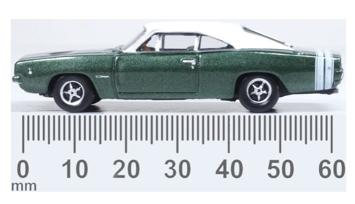 Oxford 87DC68005 1:87 1968 道奇 Charger 賽車綠白配色