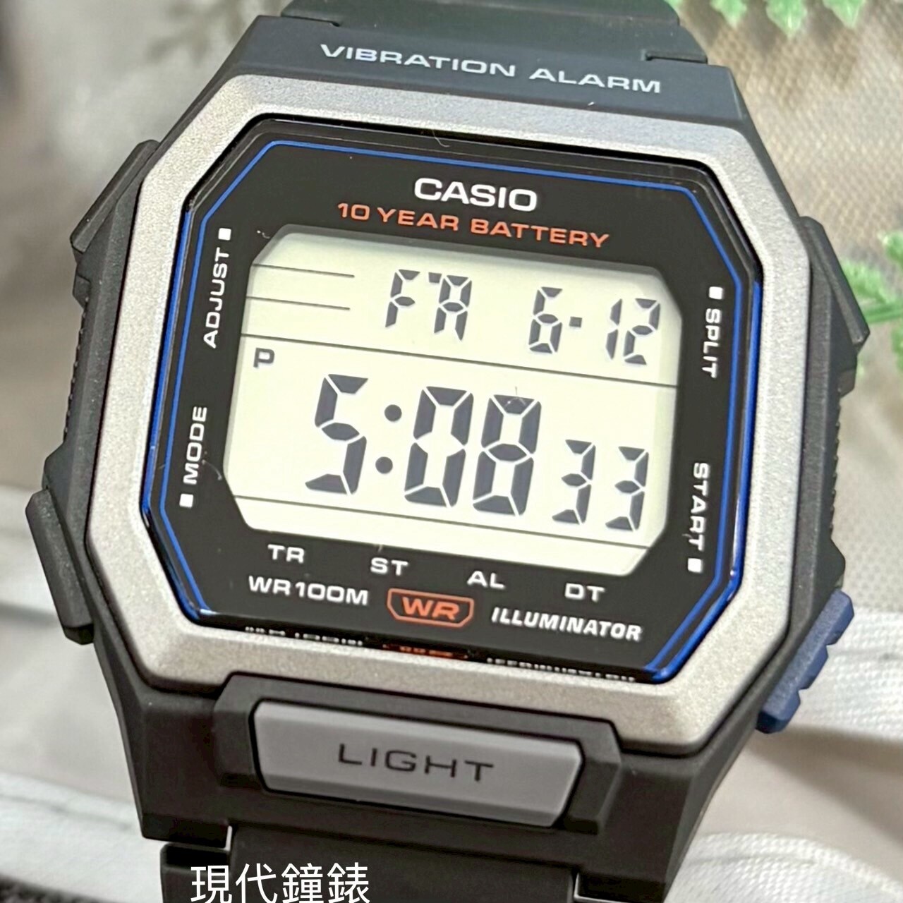 【CASIO 卡西歐】震動鬧鈴方形電子錶 W-738H-1A 42.8mm  現代鐘錶