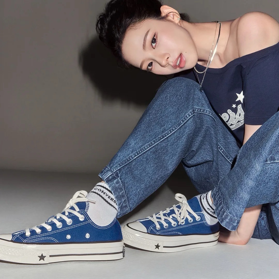 CONVERSE CHUCK 70 X 霧霾藍 藍奶油 低筒 Karina代言同款 劉知珉 Yerin Baek 白藝潾 男女鞋 A24234C / 預購