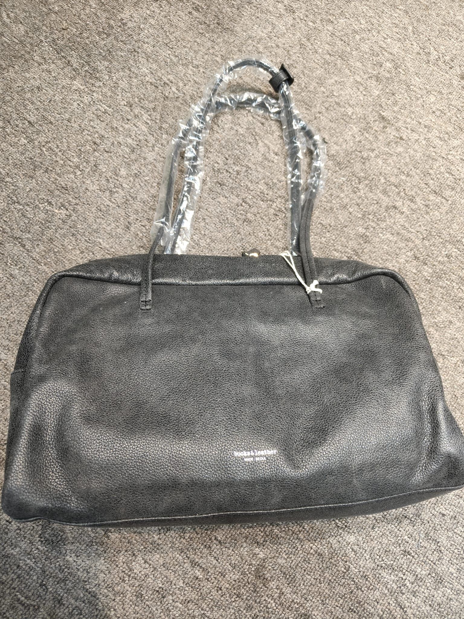 BY054  Bucks & Leather 法棍保齡球包 30x25cm