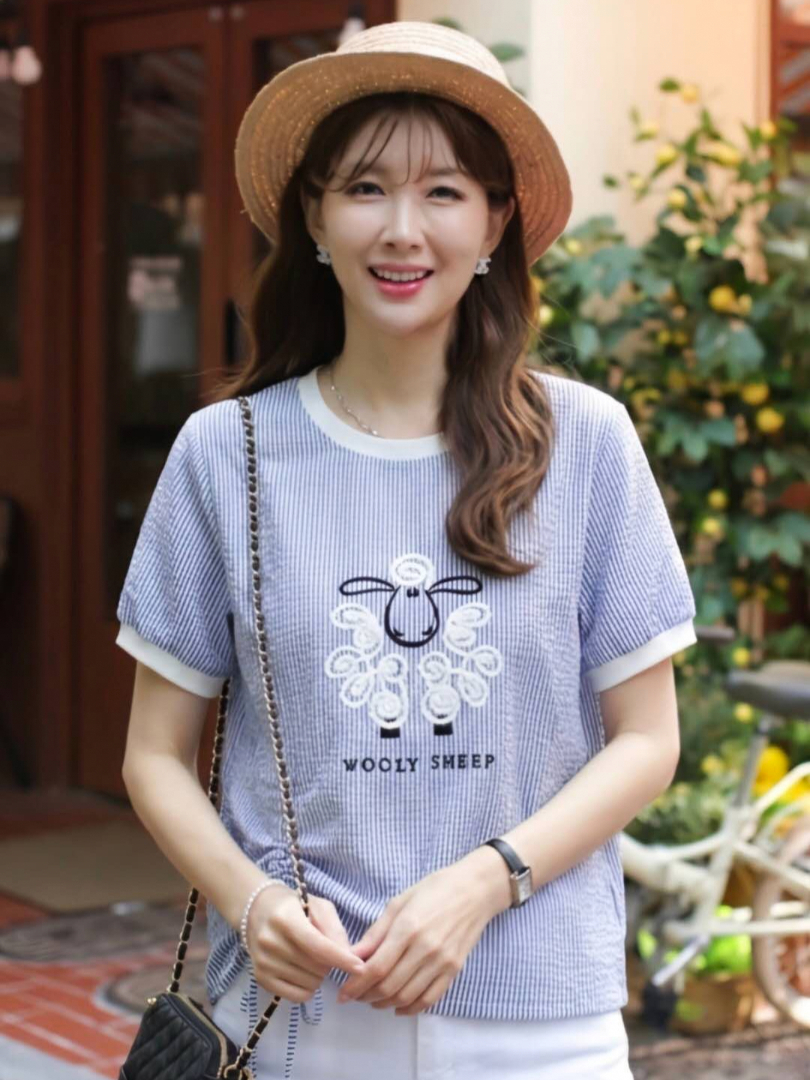小羊印花抽繩設計款棉T