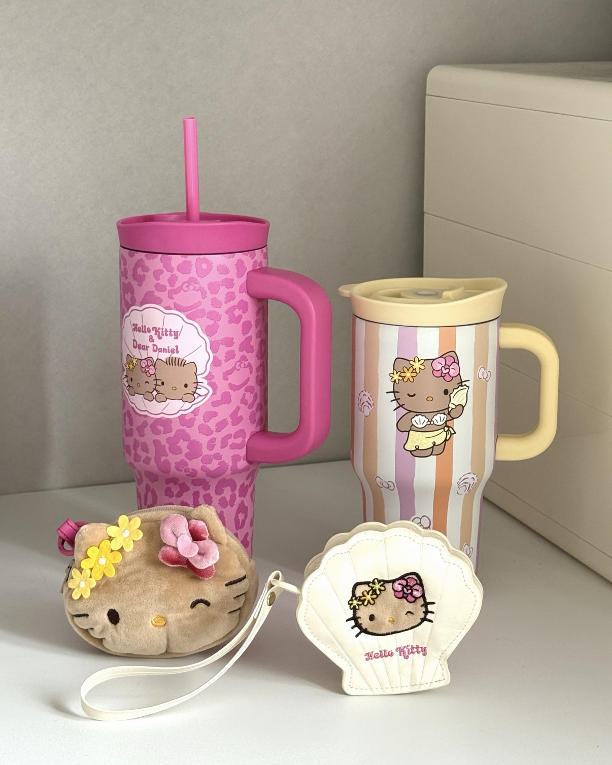 HELLO KITTY x TBH 夏日冒險島系列 豹紋 黑皮 不鏽鋼 吸管杯 雙飲杯 三麗鷗 丹尼爾&凱蒂貓 4款