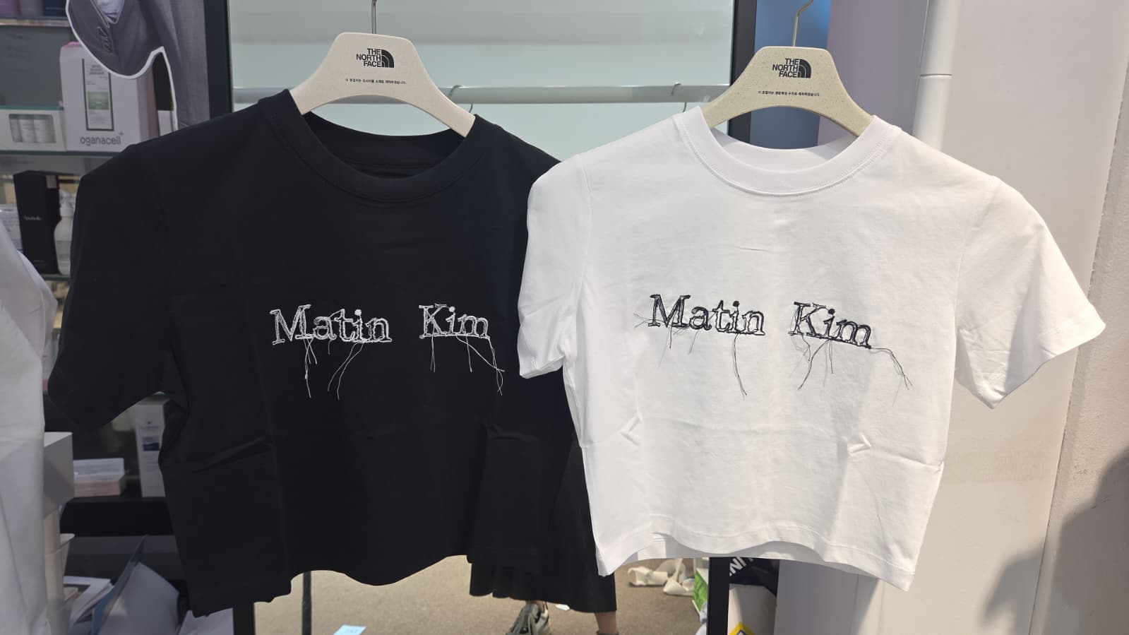BY067 MATIN KIM 流蘇短版修身TEE
