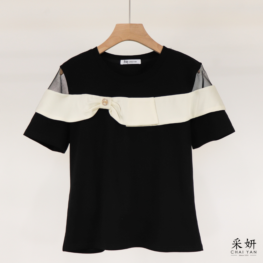 假一字領短袖上衣