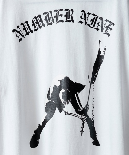 NUMBER NINE FRONT SKULL & BACK ICE HOCKEY MOTIF T-SHIRT - WHITE PRE ORDER ITEM (預訂中)