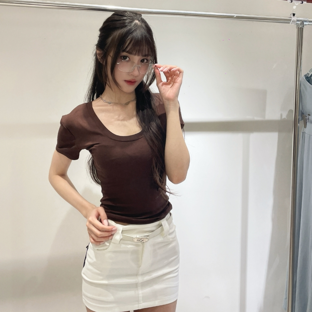 【好身材U領】DOMISS多色入只要299! 自訂-顯瘦莫代爾短Tee 圓領上衣 百搭素tee-6色 (現貨)