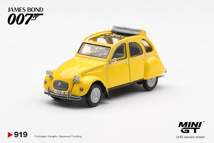 PO-$95 * MINI GT * 1:64 919 Citroën 2CV "For Your Eyes Only" /  English Blister Packaging