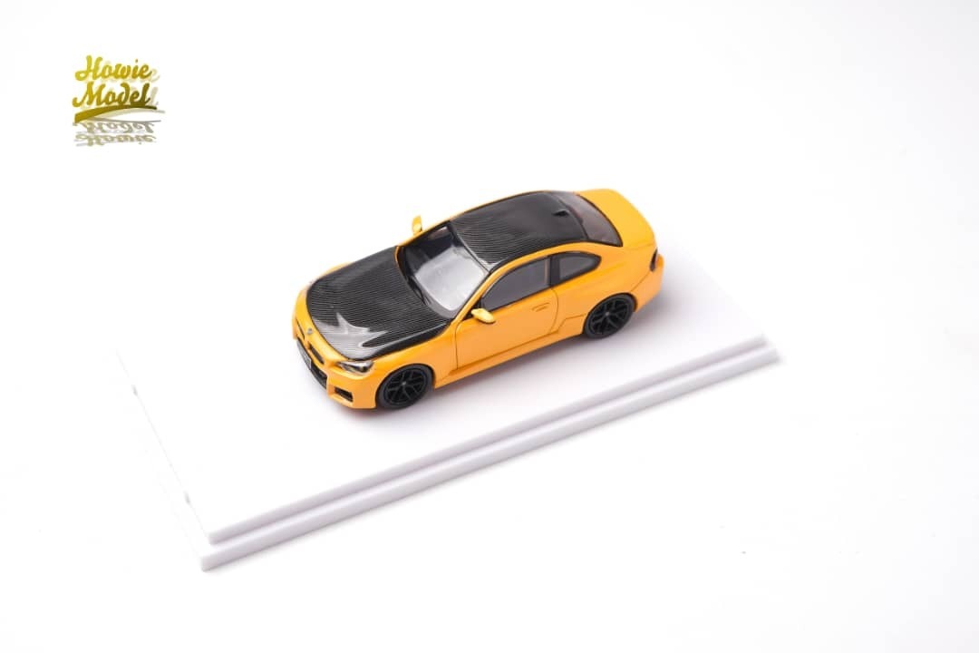 PO-$160 * HOWIE MODEL * 1:64 BMW 2 SERIES M2 G87 YELLOW W/CARBON HOOD