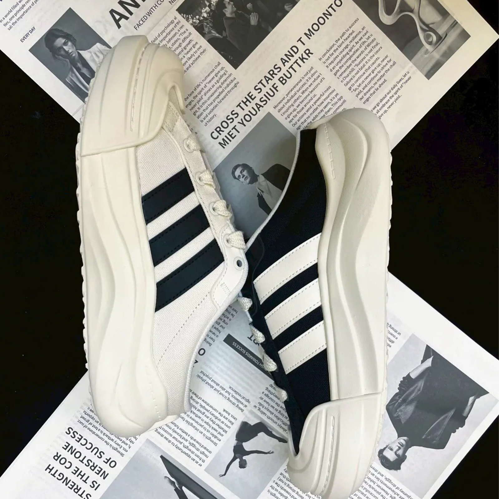 adidas Maxxcourt Mule 穆勒鞋 懶人鞋 黑白 寬鞋帶 波浪 厚底 滑板 半拖鞋 HQ9514 LA4473