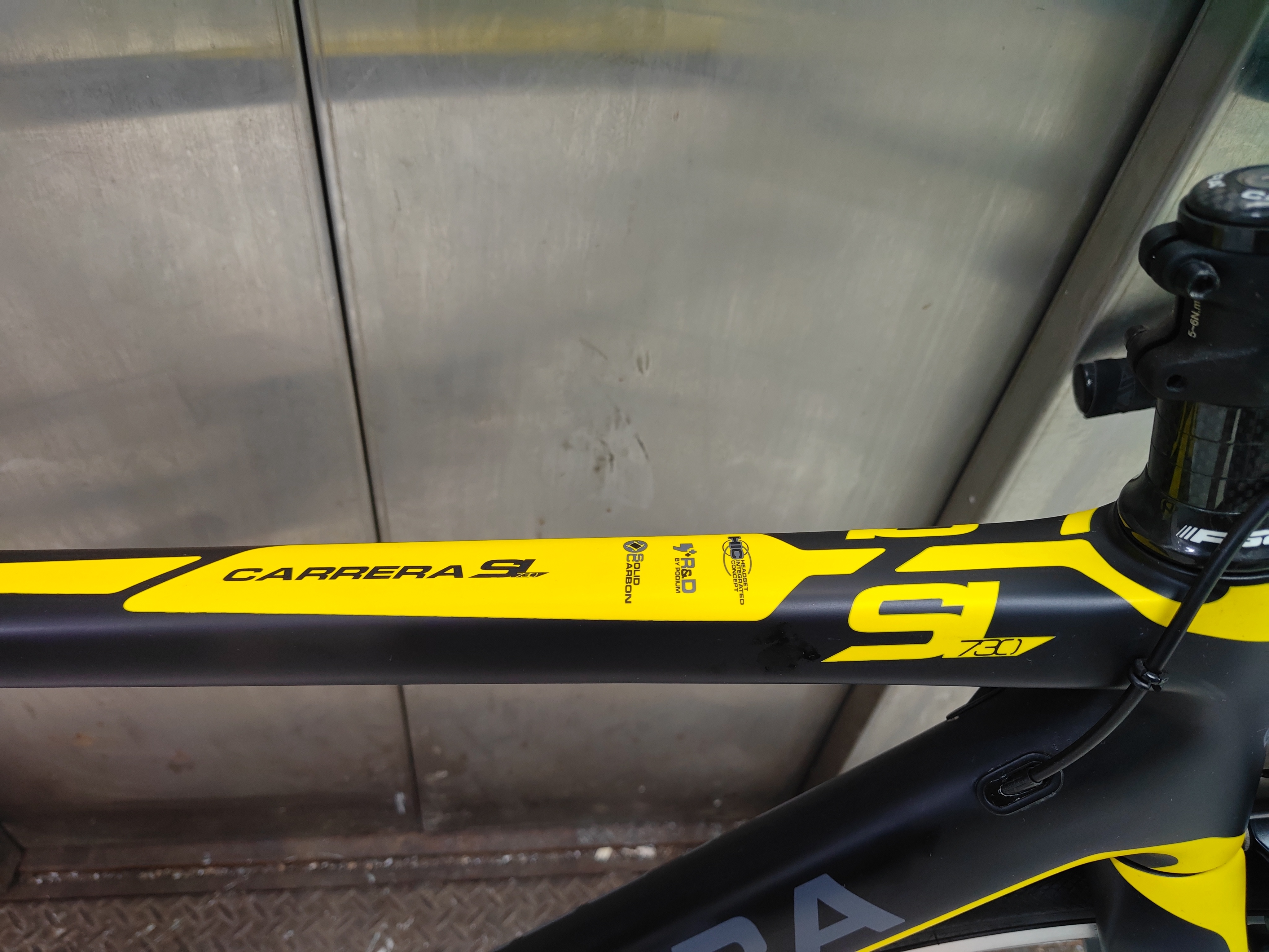 Carrera SL 730 碳纖公路車.jpg