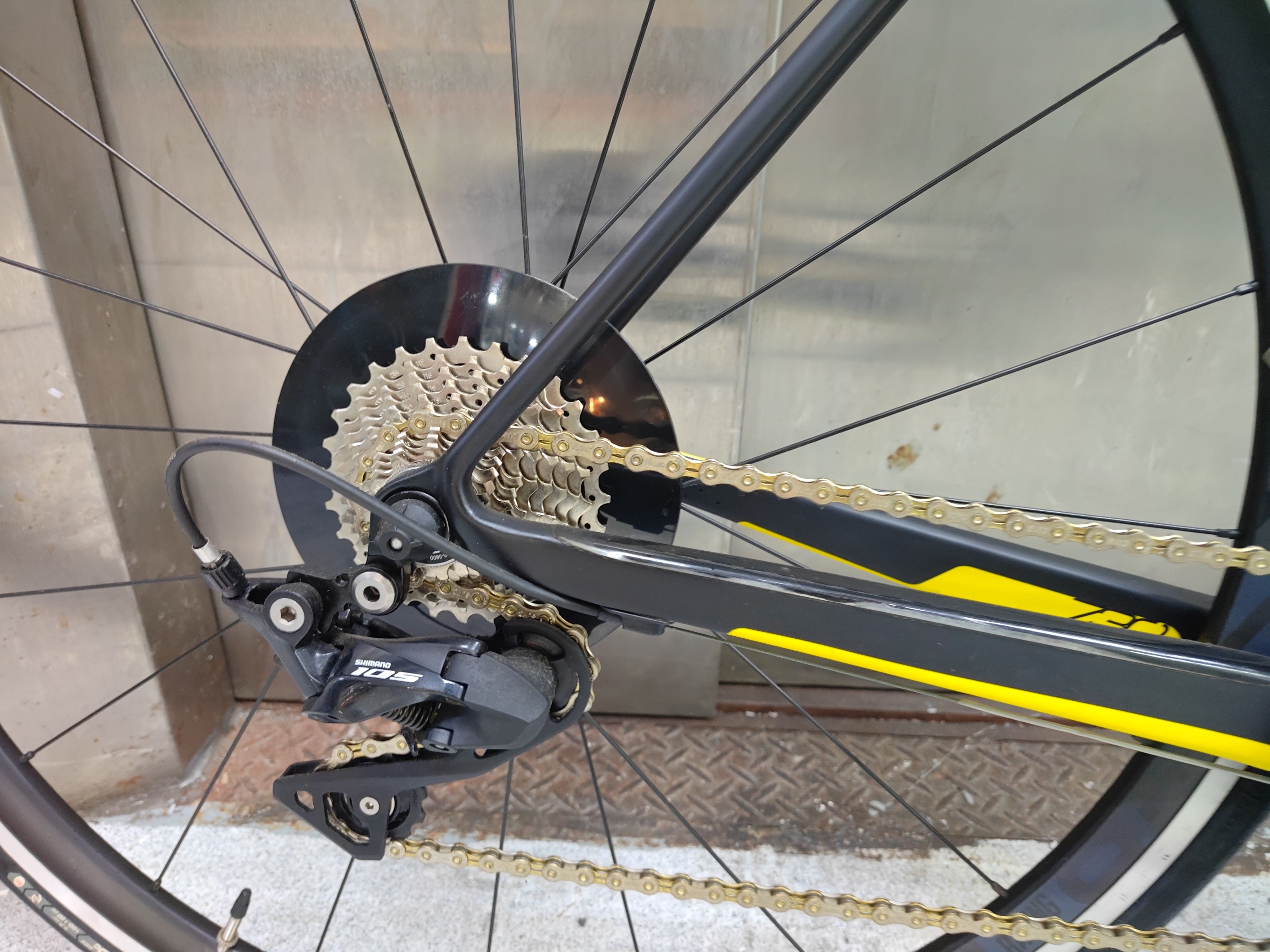 Carrera SL 730 碳纖公路車.jpg