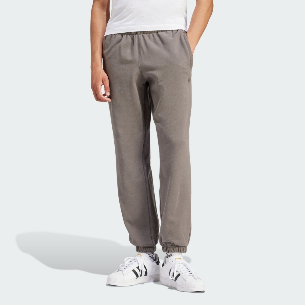ADIDAS 長褲 ADICOLOR 灰色 縮口 休閒棉褲 男 IR7888