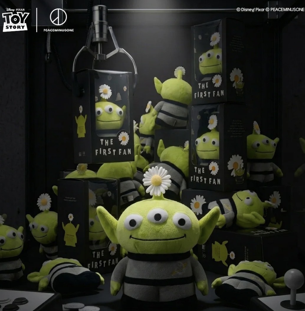 <限量1000隻>PEACEMINUSONE ×Toy story GD聯名 👽三眼怪💚