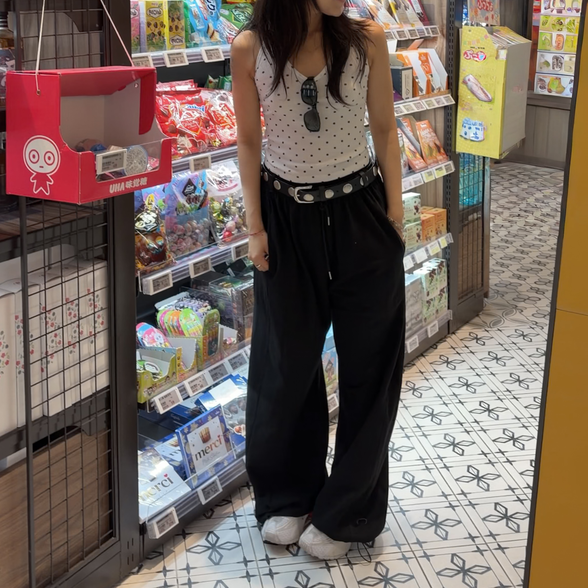 AU15推!雙側造型顯瘦搧風棉褲(黑)