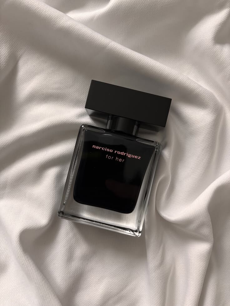 Narciso Rodriguez for HER 黑瓶粉字EDT 30ml weareseoul.com