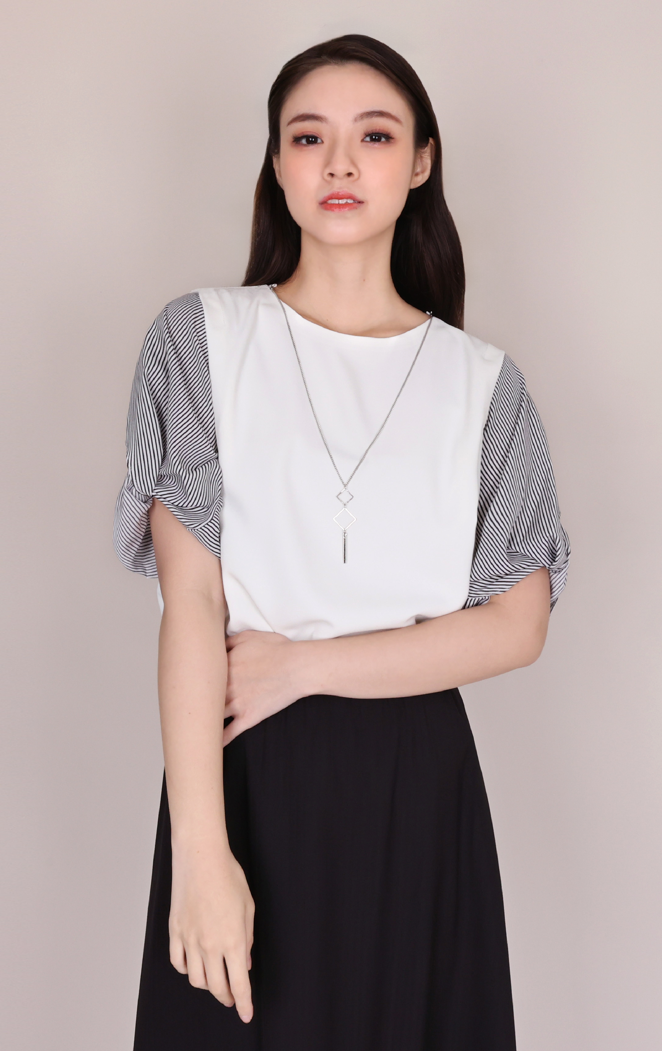 Striped Panel Slit Sleeve Relaxed Top SH0433