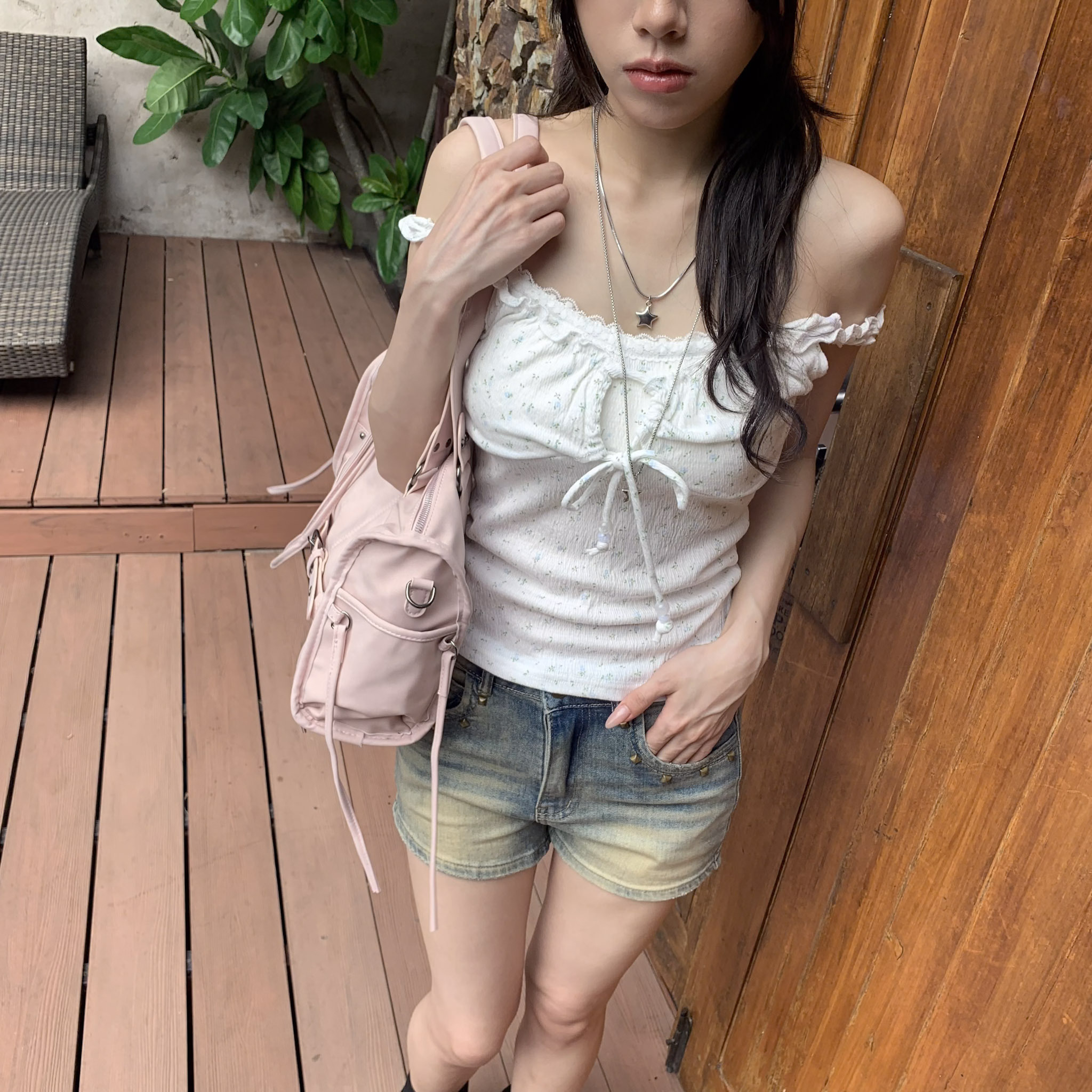 ISA_韓女的愛! 肌理感綁帶碎花背心(含胸墊)_65119