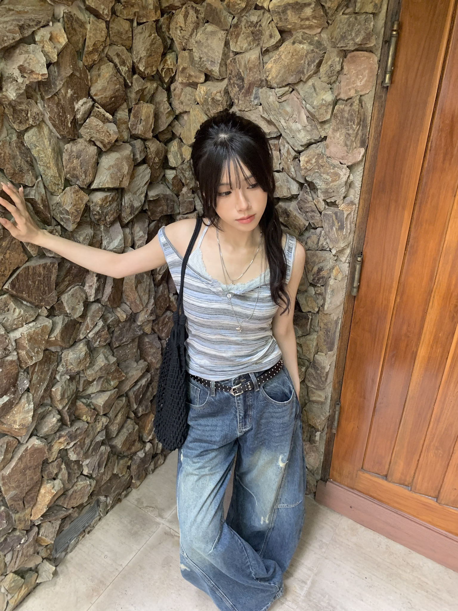 ISA_韓系輕亞感 條紋假二件蕾絲繞脖背心_65121