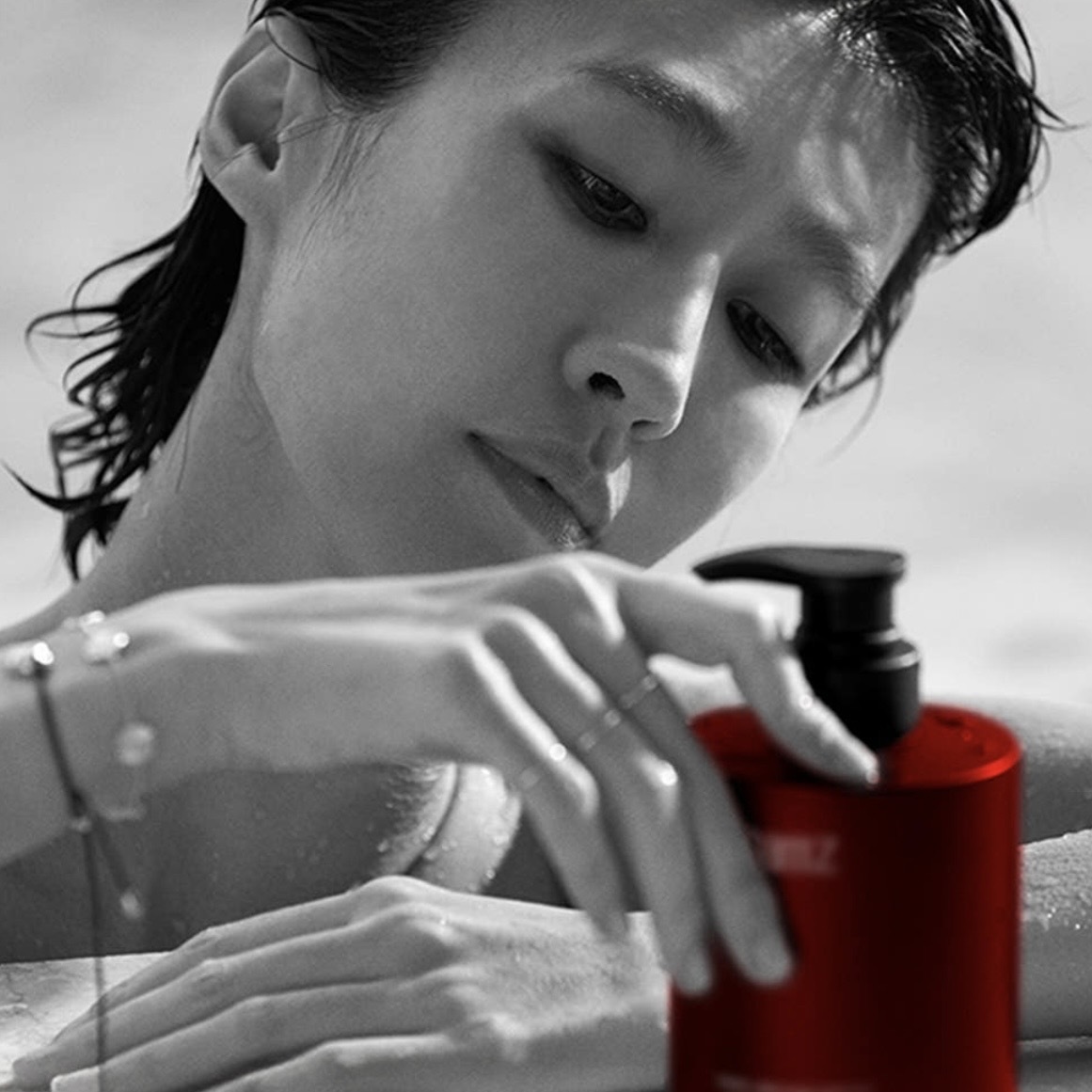 韓國｜ tamz 紅色洗髮精｜500ml