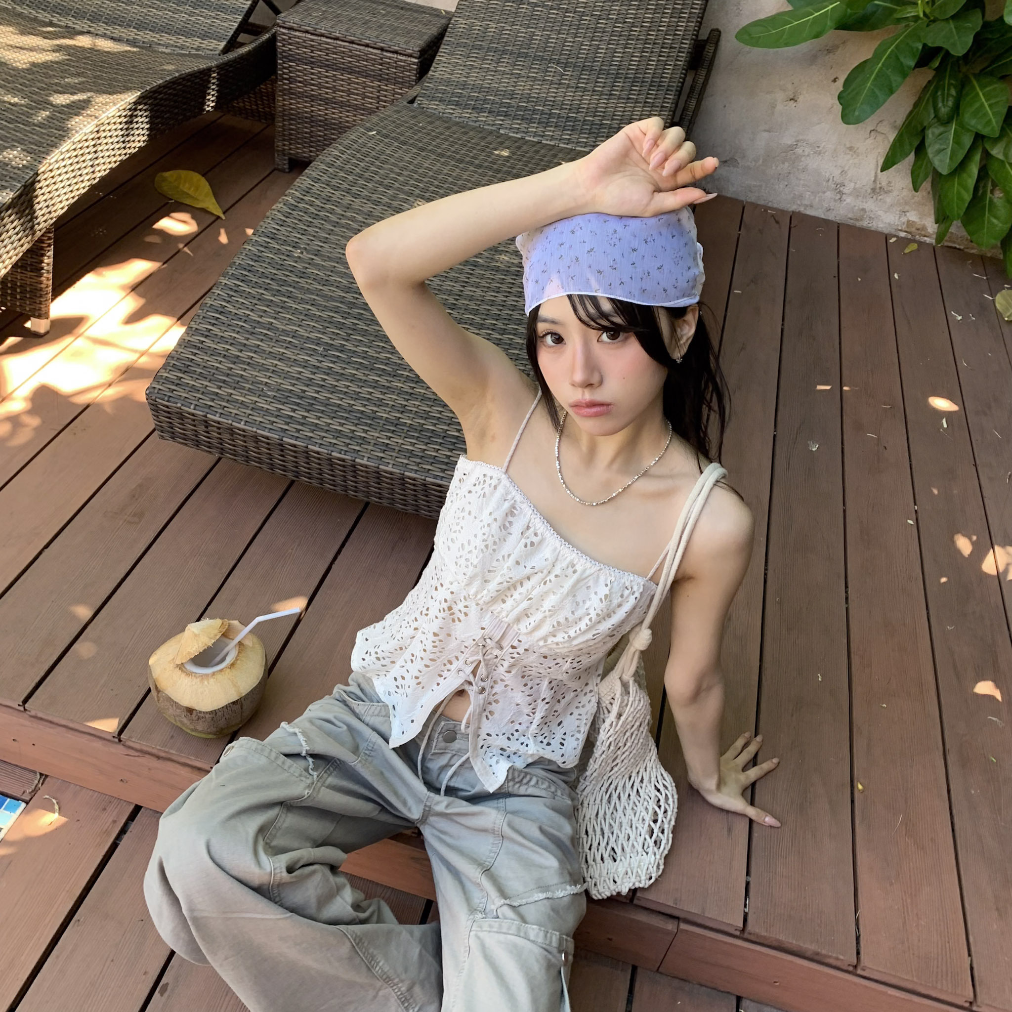 ISA_度假莊園 鏤空緹花馬甲綁帶蕾絲背心_66014