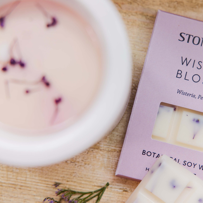 STONEGLOW The Walled Garden - Wisteria Blossom Scented Botanical Soy Wax Melt Snap Bar