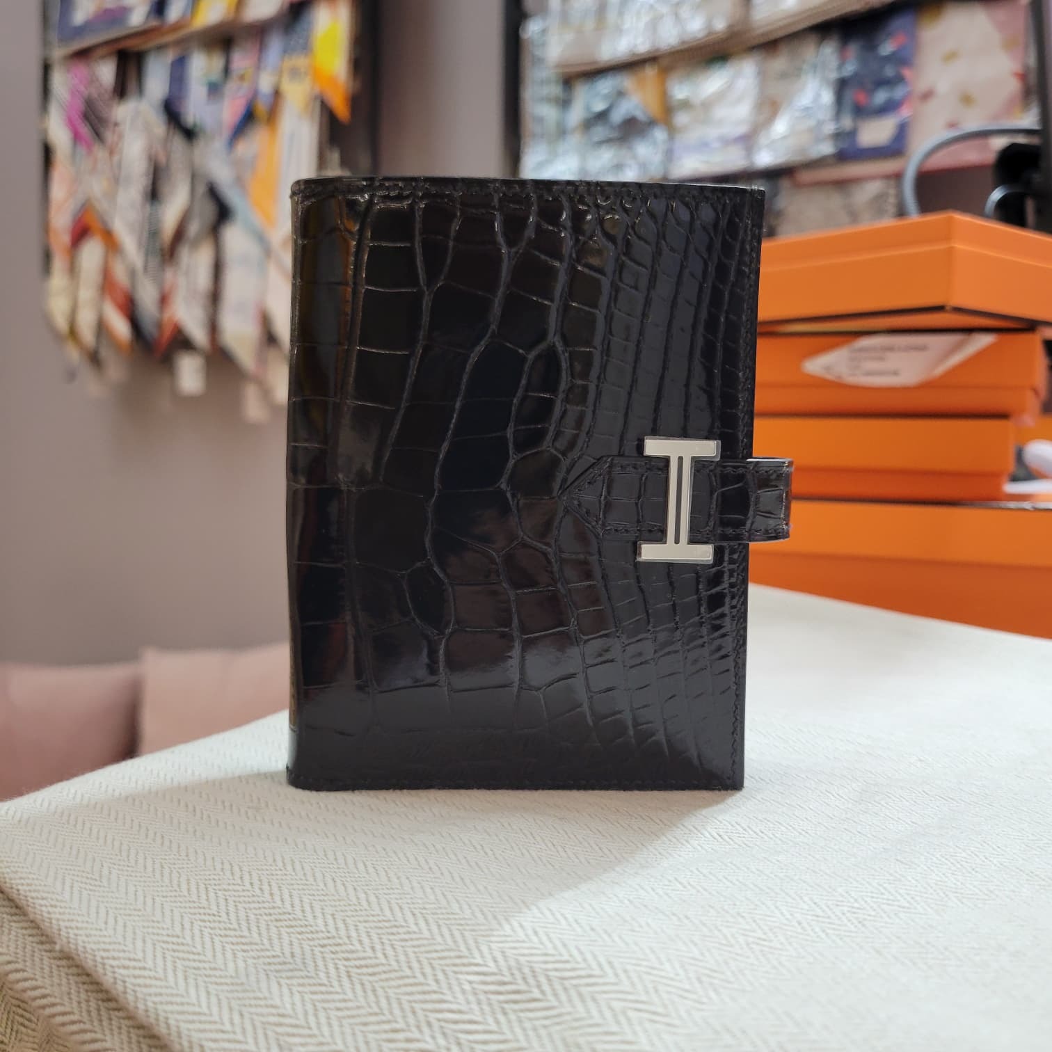 HERMES Bearn compact wallet noir CC alligator