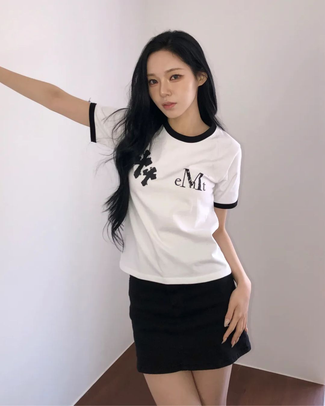 韓國Mucent十字架短袖