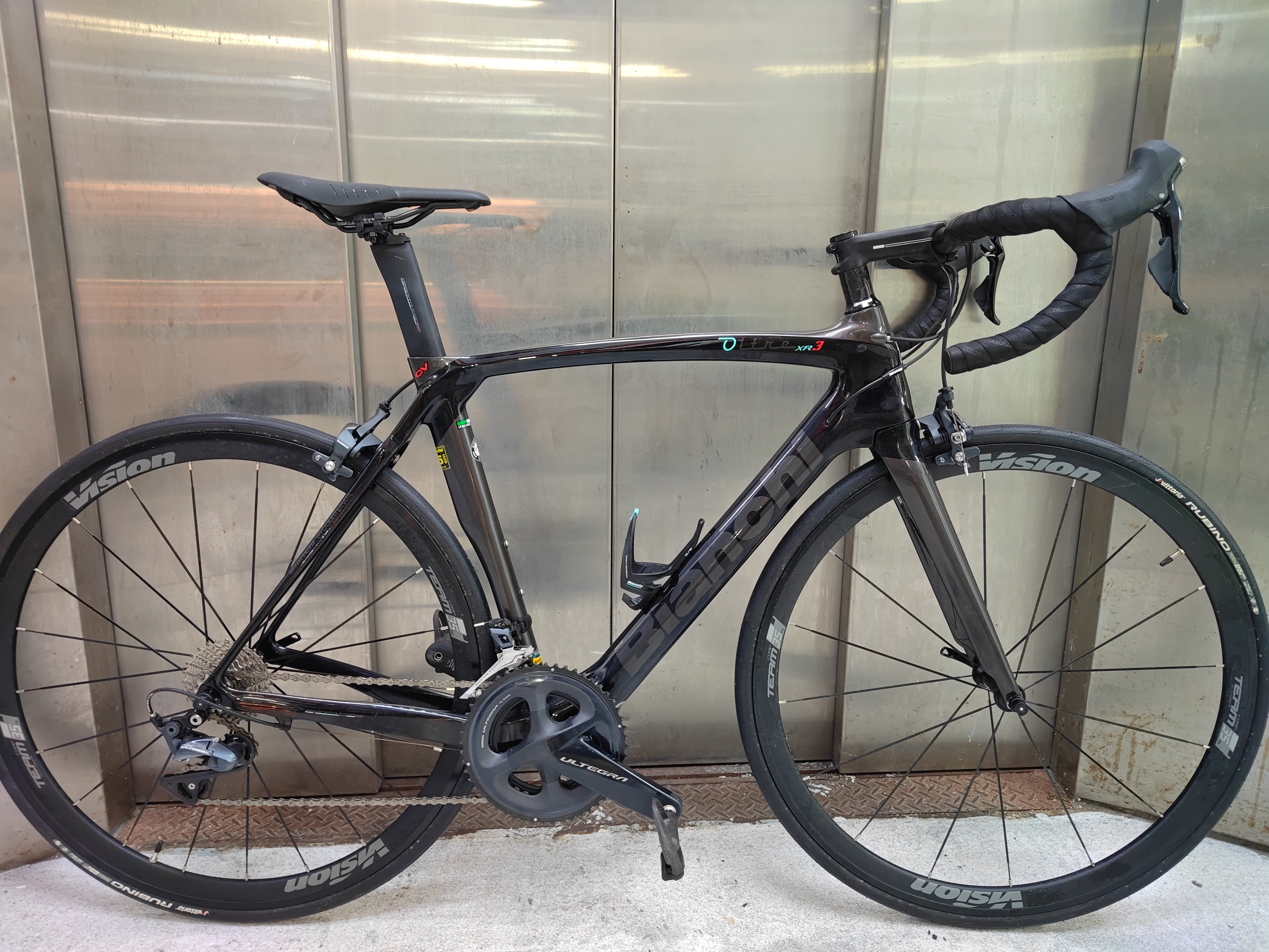 二手 Bianchi Oltre XR3 55cm C夾圈煞 全碳公路車 Ultegra R8000