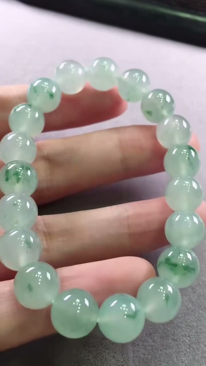623345 翡翠冰飄花手串 (10mm直徑)