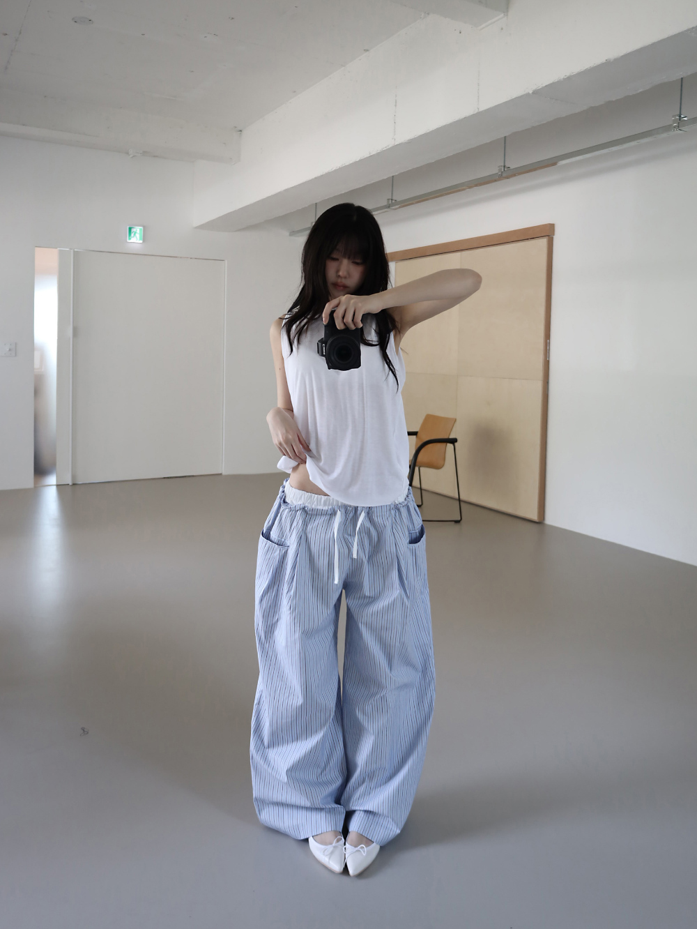 條紋寬鬆褲款