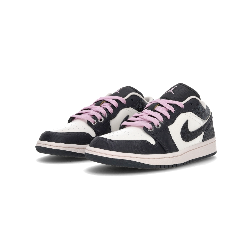 Nike Air Jordan 1 Low SE 女鞋 黑白色 復刻 喬丹 籃球 運動 休閒鞋 II0595-001