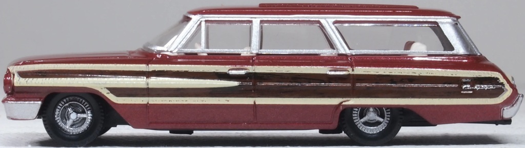 Oxford 87FC64003 HO規 1964 年 Ford Country Squire 旅行車－復古酒紅色