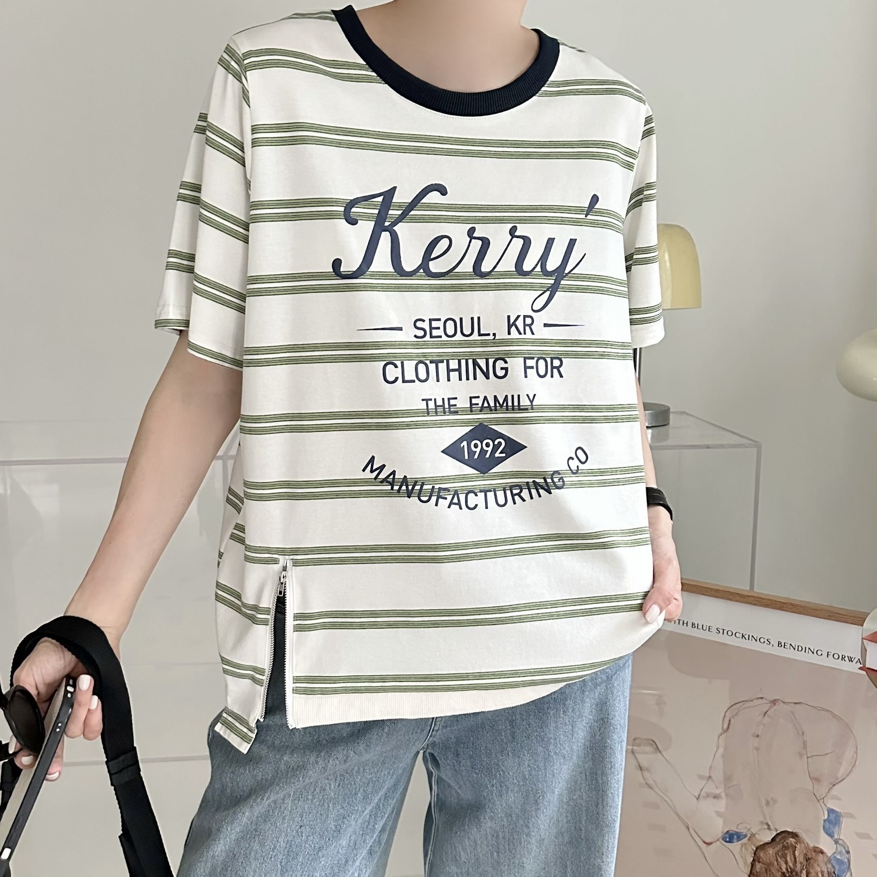 【BONNIE】🔴拉鏈開叉橫間TOP (H40-H41)
