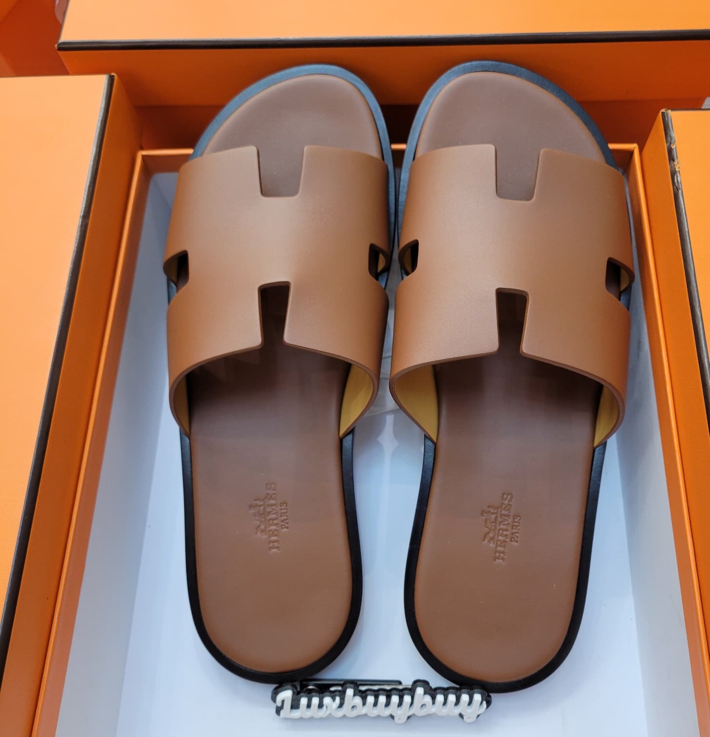 HERMES Izmir sandal gold (MEN) 金棕