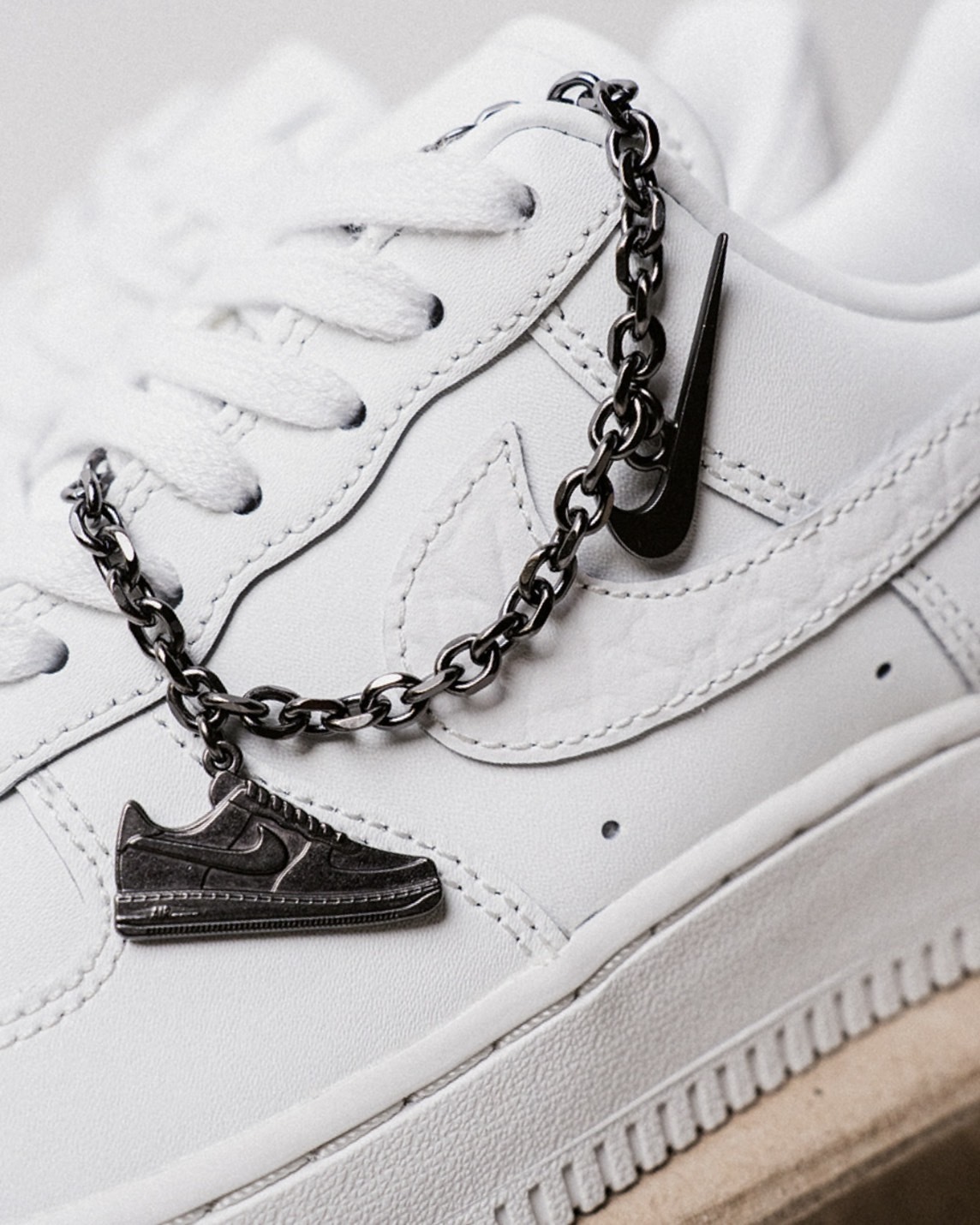 【預購】NIKE W AIR FORCE 1 嘻哈鏈條 IM6485121