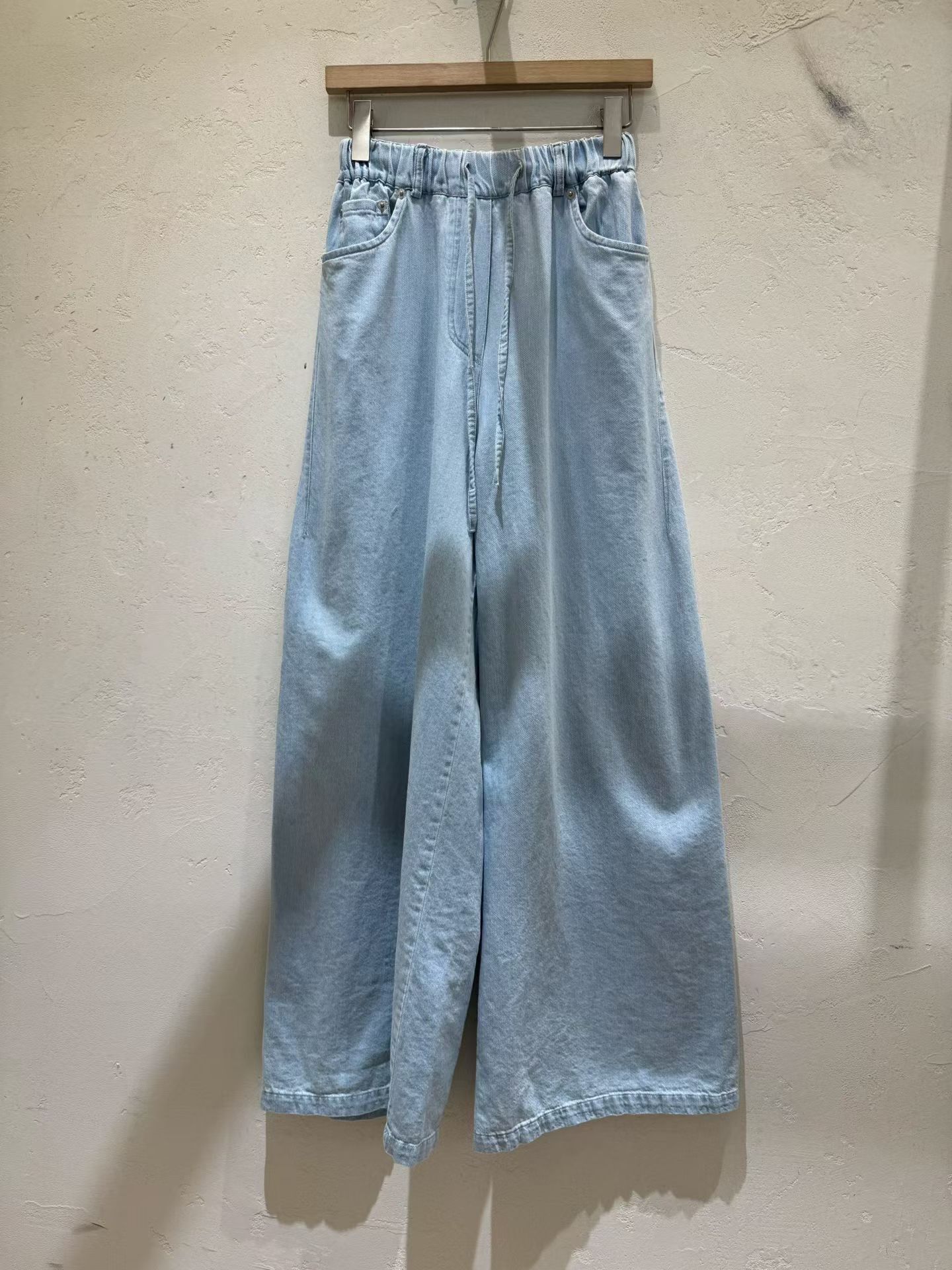 WJ6325 全橡筋微彈腰繩垂感牛仔褲（材質較薄，有勾綫/歪綫屬於正常情況，恕不接受退換貨）