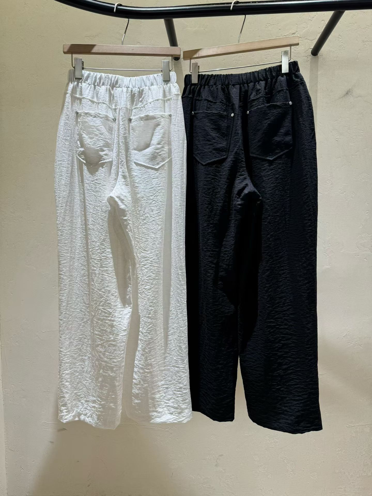 WJ6348 樹紋皺皺全橡筋垂感休閑褲
