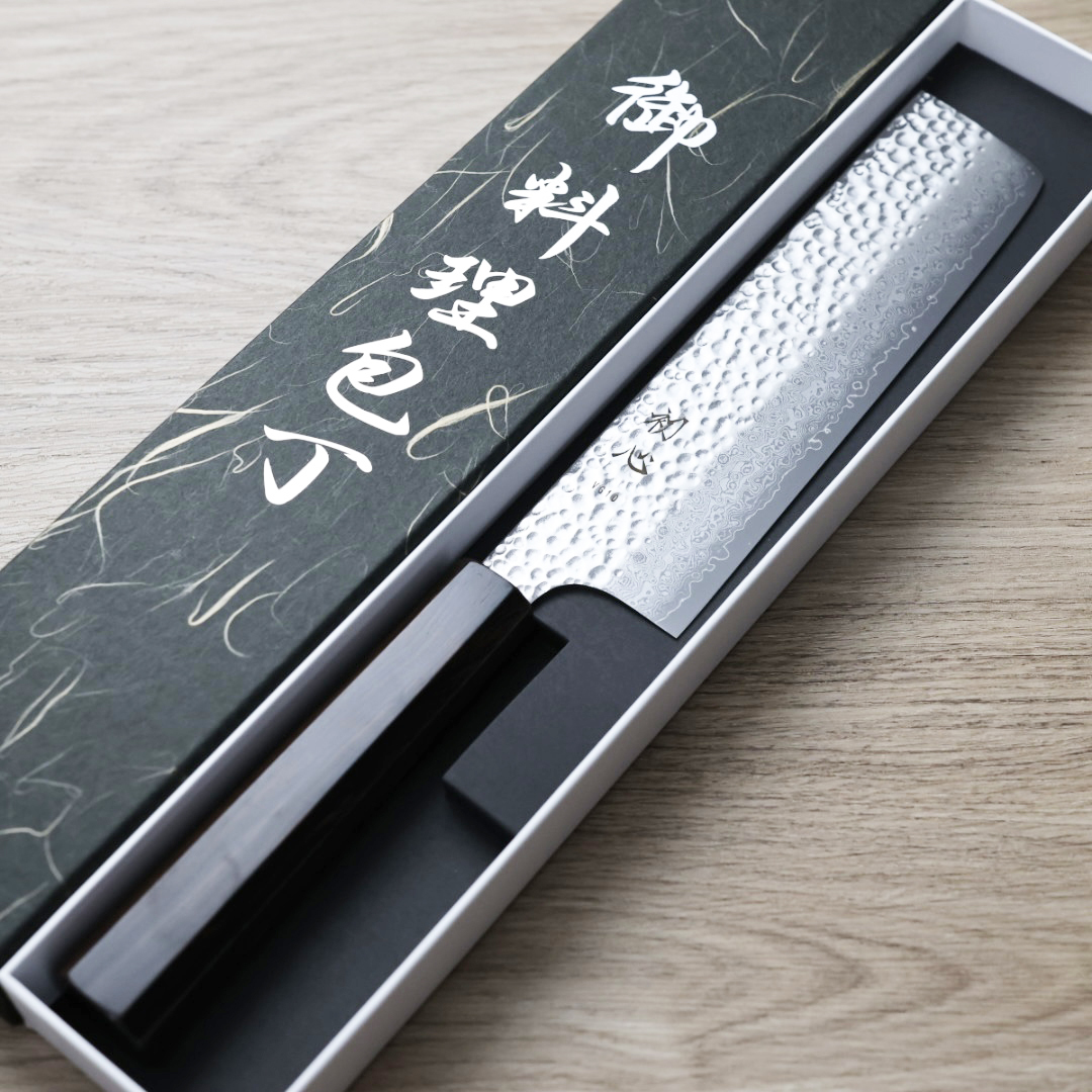 初心 鷹 菜切 170mm VG10鋼 鎚目 大馬士革