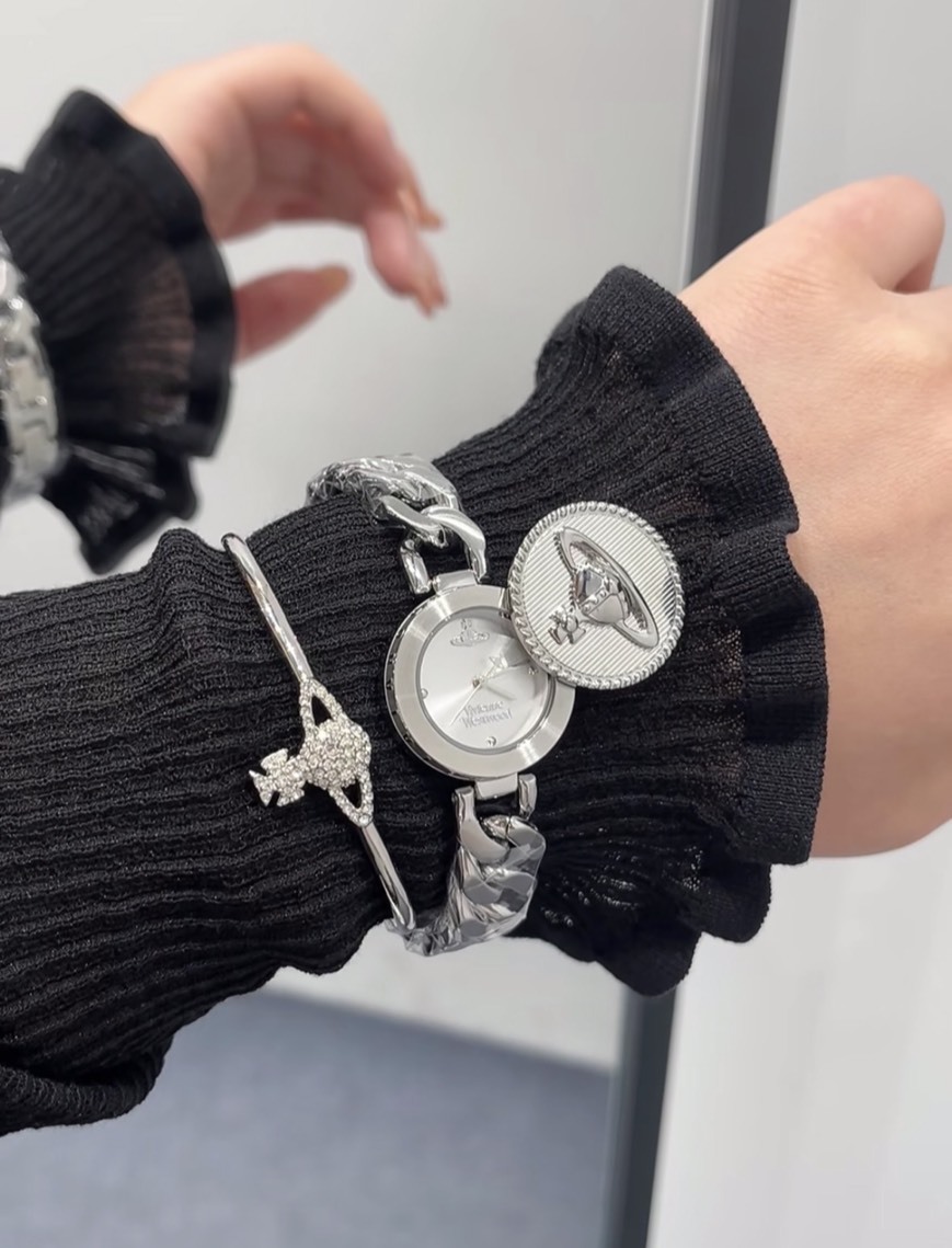 Vivienne Westwood 西太后 土星 可旋轉 石英機芯 手錶 25mm 2色