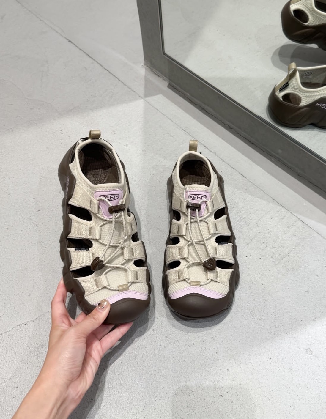 #預購 🇯🇵日本 emmi×KEEN 限定聯名款 HYPERPORT H2 輕量級織帶涼鞋