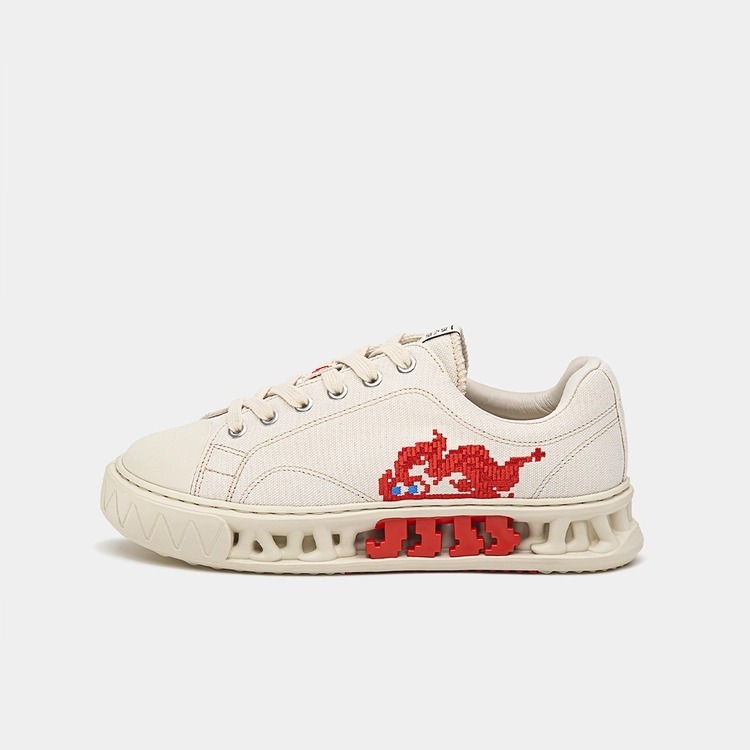 CA243 78UNDER M-4 GRAPHIC LOW TOP