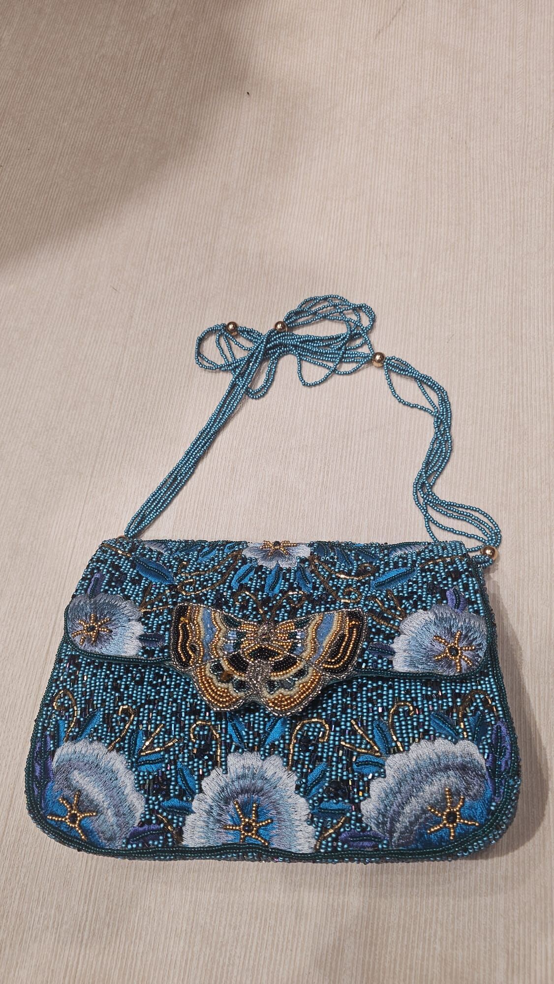 0630JW63-JOANNEINWONDERLAND-HAIRBAND-蝴蝶人手刺繡包包, 米色／藍色 (A63)