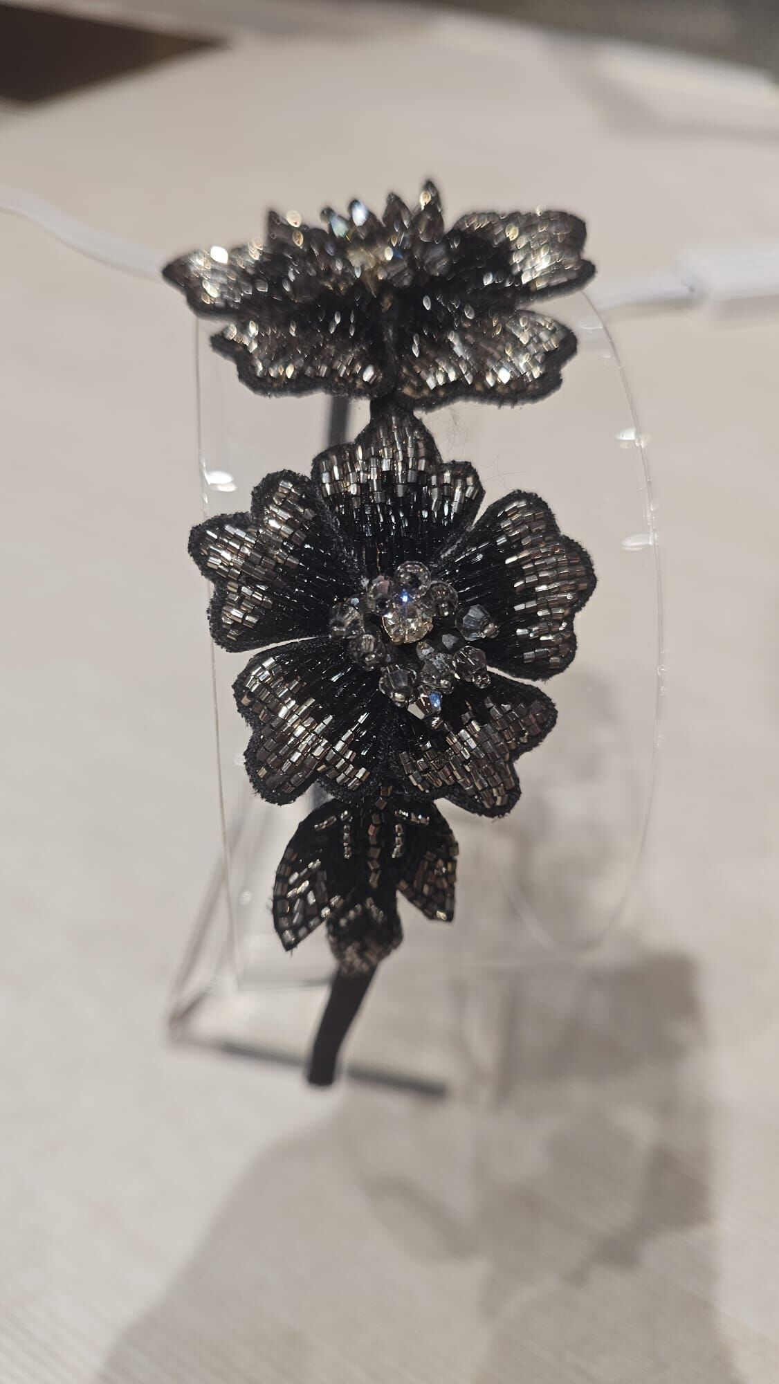 0630JW64-JOANNEINWONDERLAND-HAIRBAND-黑銀色人手刺繡頭箍 (A64)